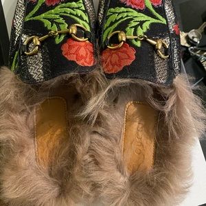 Floral Gucci slides 100% authentic